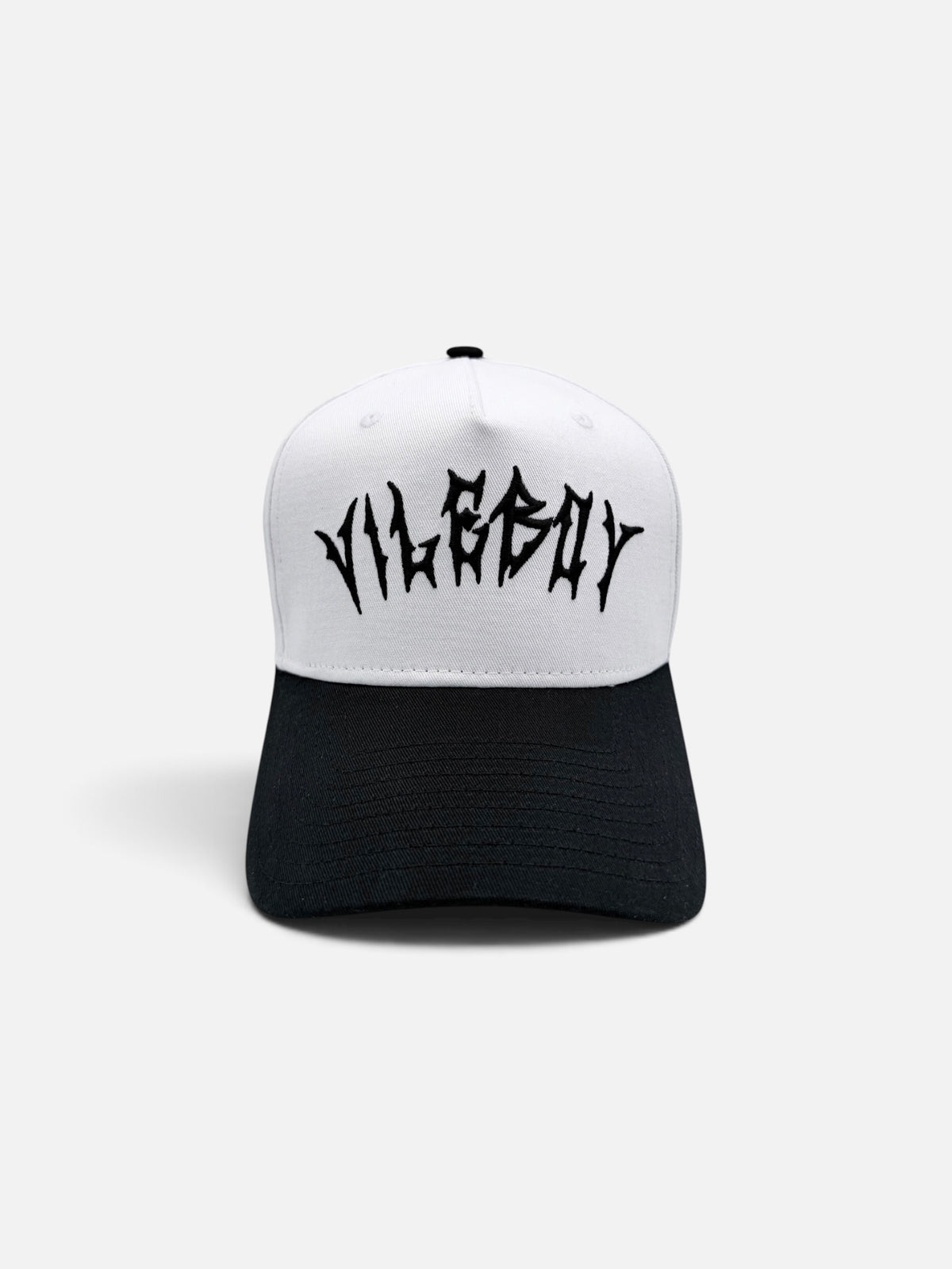 GOTHIC CAP — White / Black