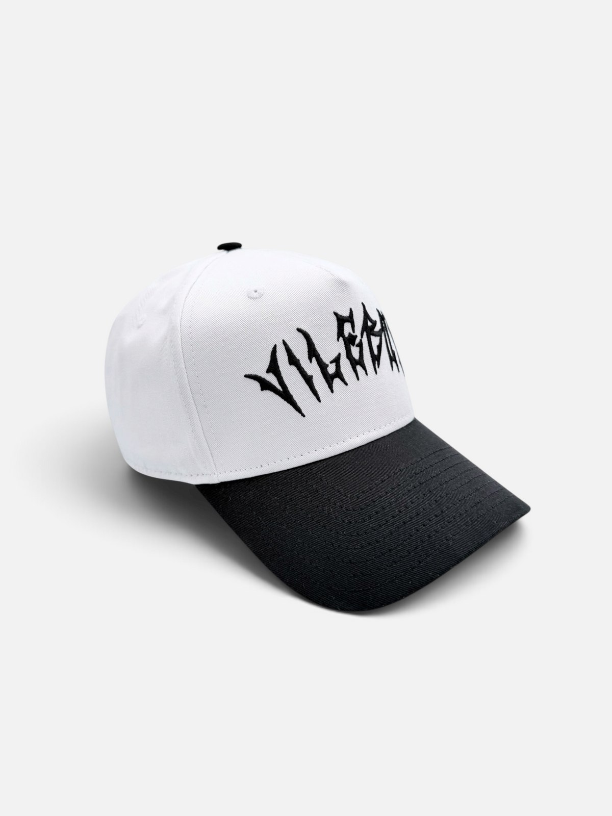 GOTHIC CAP — White / Black